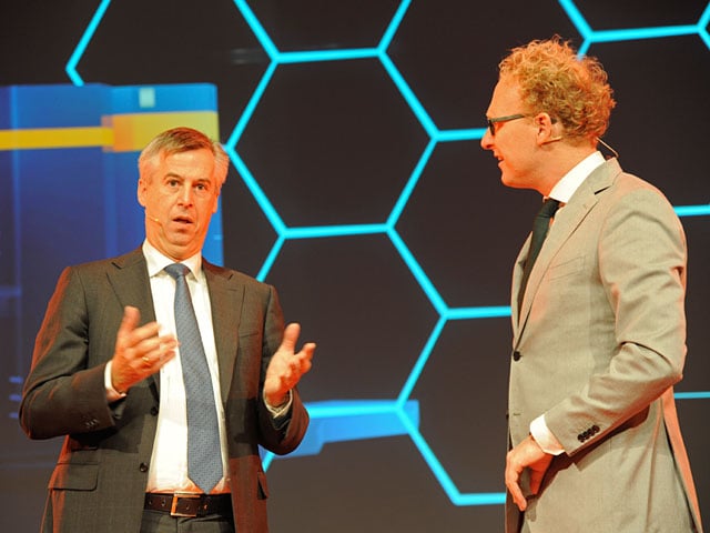 Foto NBA-voorzitter Pieter Jongstra en dagvoorzitter Rens de Jong