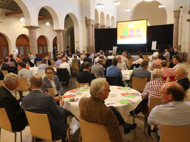 Deelnemers in de zaal tijdens de bijeenkomst van Afdeling Centrum van de NBA over het visietraject