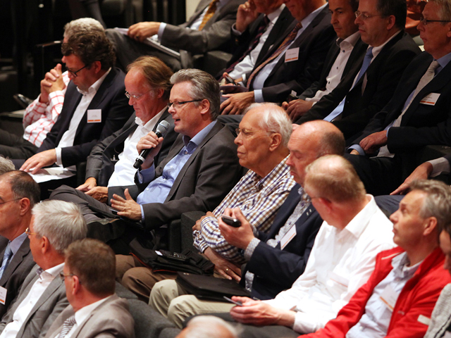 Foto Marcel Pheijffer en zaal