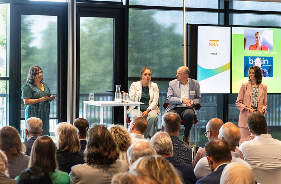 Werkconferentie duurzaamheid, 14 september 2026, het panel op het podium