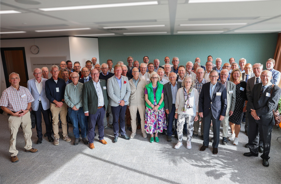 Gepensioneerdendag bij de NBA op 4 september - groepsfoto